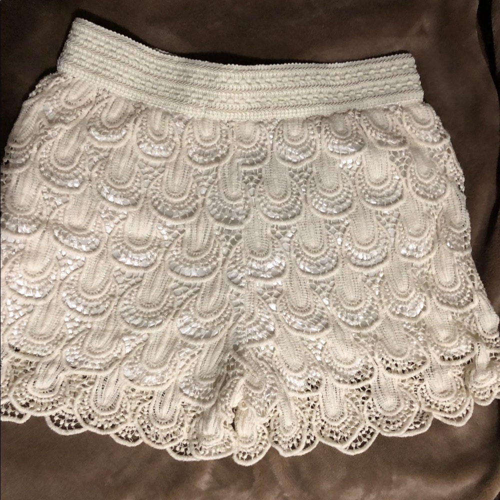 Cream Lace Shorts